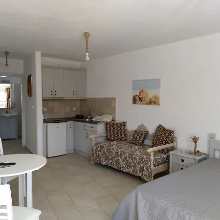 Peterhouses * Livadi (Astypalaia)