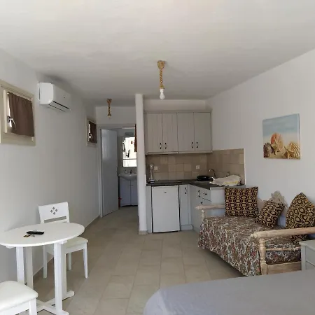 Peterhouses * Livadi (Astypalaia)